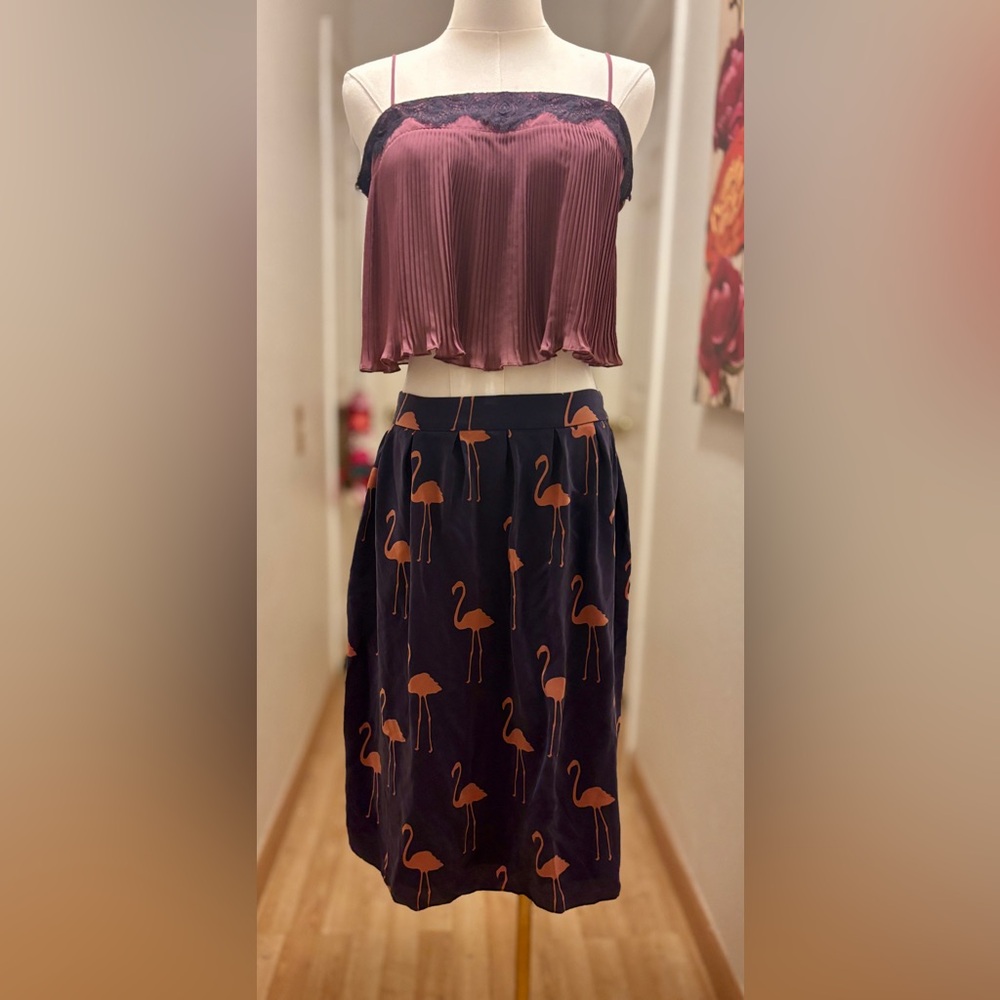 Anthropologie flamingo skirt, 100% silk sz M
